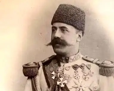 چهره «مفخم‌الدوله» سفیر ایران در آمریکا در زمان مظفرالدین‌شاه