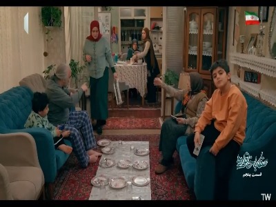بیدارم، فقط چشمام روی همه!