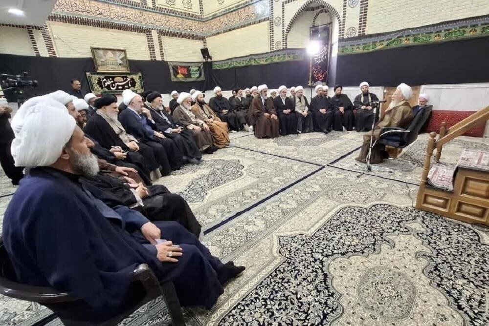 آیت الله جوادی آملی: حفظ وحدت و حمایت از رهبری وظیفه همگانی است