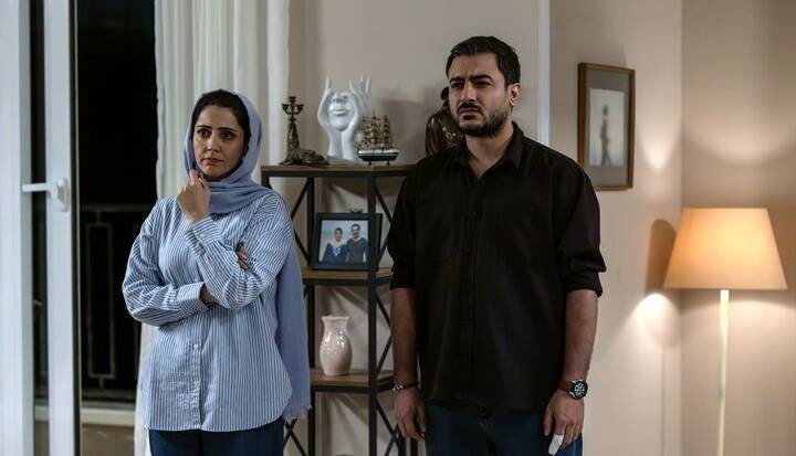 شبنم قربانی از قرقیزستانی‌ها جایزه گرفت / تقدیم جایزه به کودکان میناب