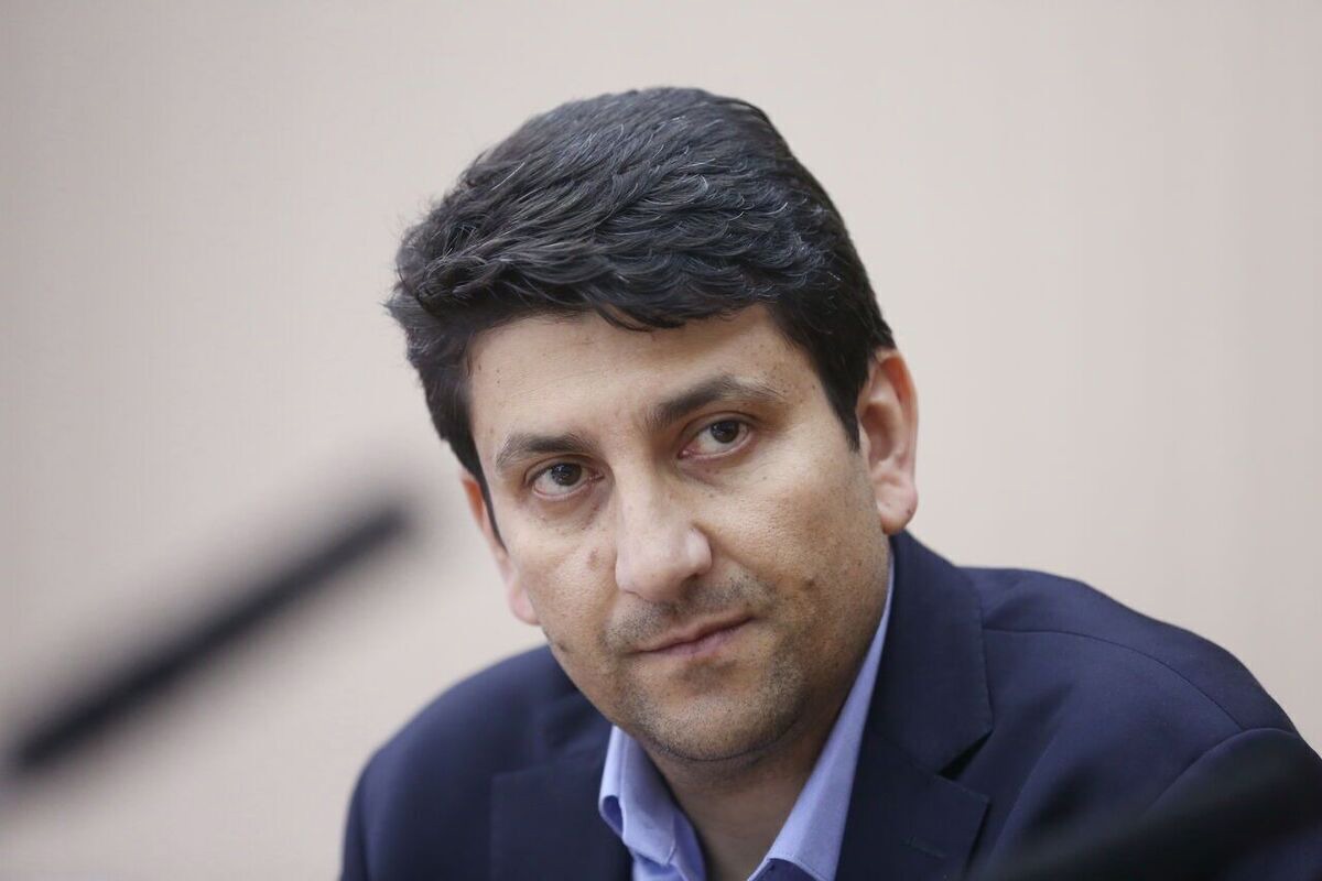هشدار قاطع وزیر ارتباطات به اپراتورهای گران فروش؛ مصرف ترافیک شفاف شود