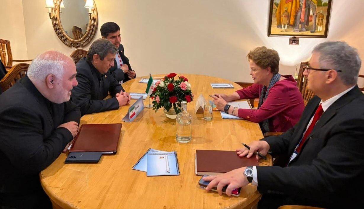 دیدار رئیس‌کل بانک مرکزی ایران با رئیس بانک توسعه نوین بریکس