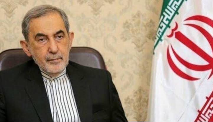 ولایتی: امروز خانواده آمریکایی هزینه قمار سردمدارانش را نقداً می‌دهد