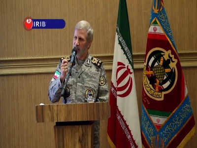 فرمانده کل ارتش: ایرانی تا ۲۰ نسل هم شده می‌جنگد و اجازه خدشه به ایران را نمی‌دهد | آخرین خبر