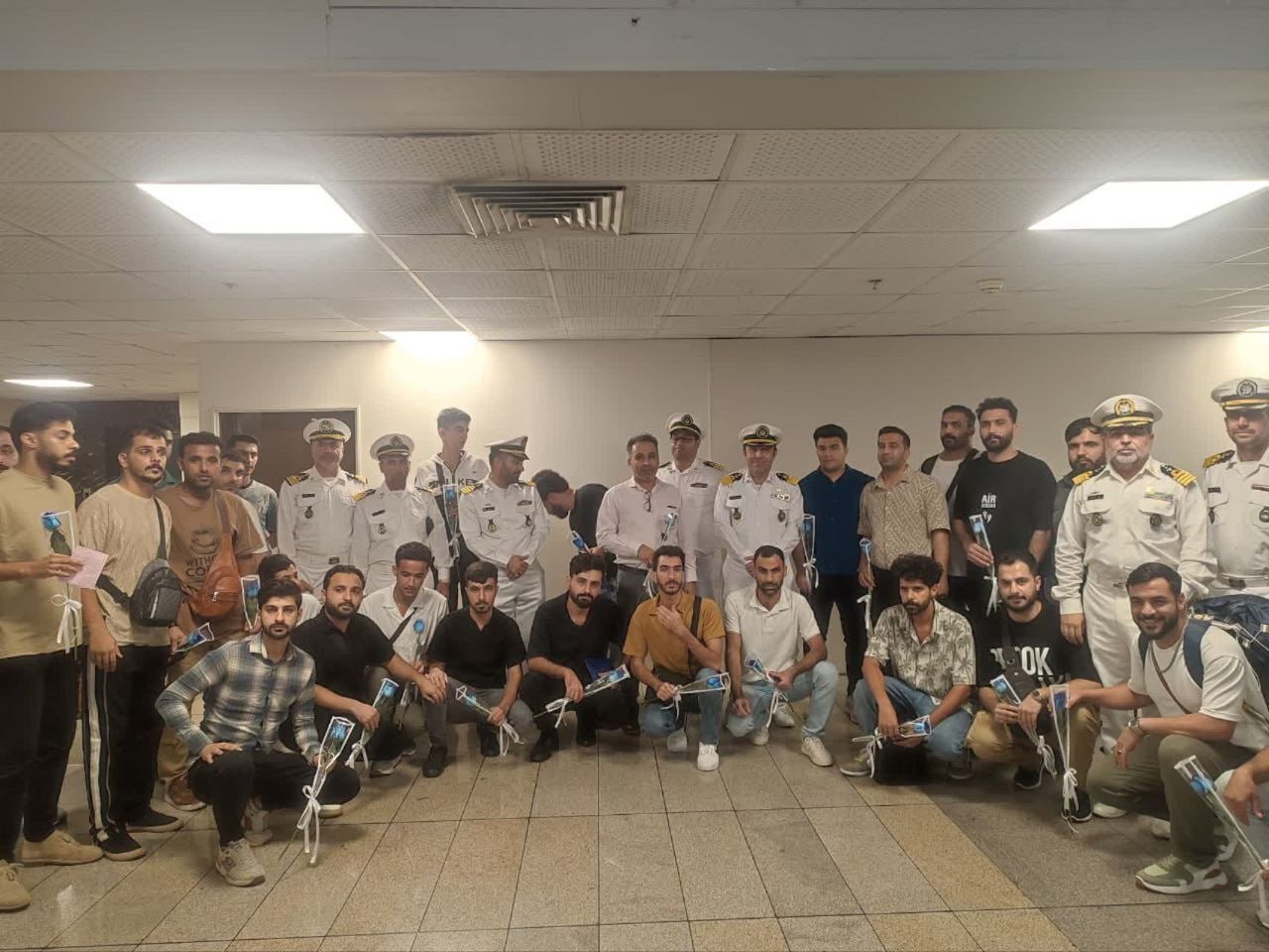 بازگشت کارکنان «ناو لاوان» به کشور پس از ۷ ماه | آخرین خبر