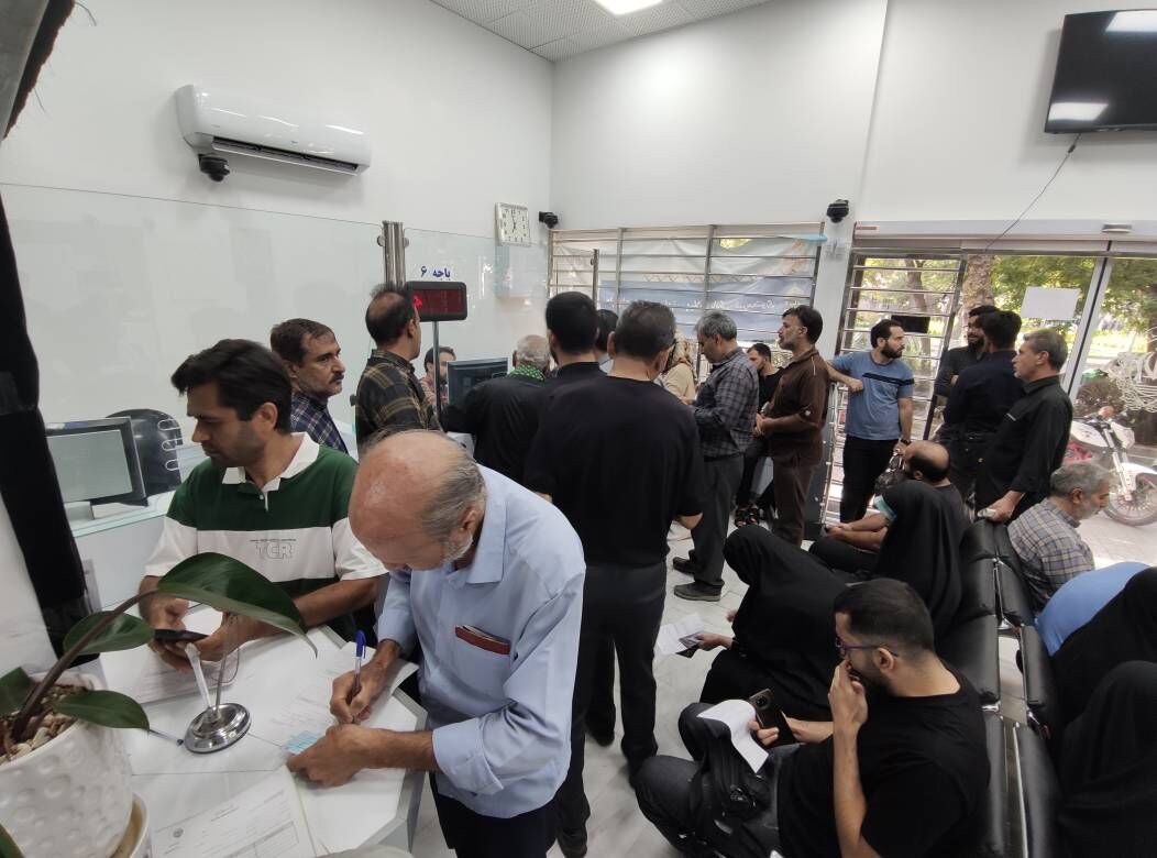 استعلام گواهی کسر از حقوق کارمندان از سوی بانک‌ها، آنلاین شد