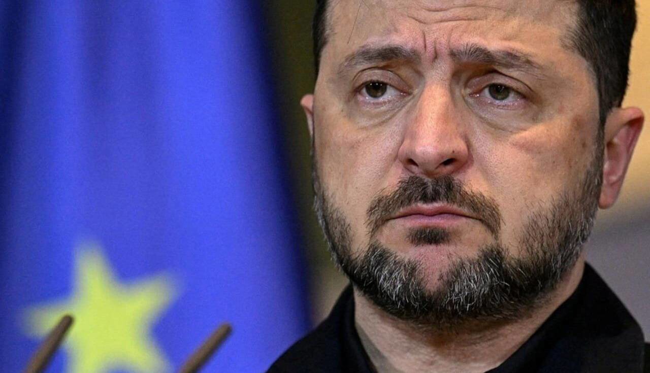 نشریه آمریکایی: زلنسکی با بحرانی‌ترین دوران ریاست جمهوری خود مواجه است