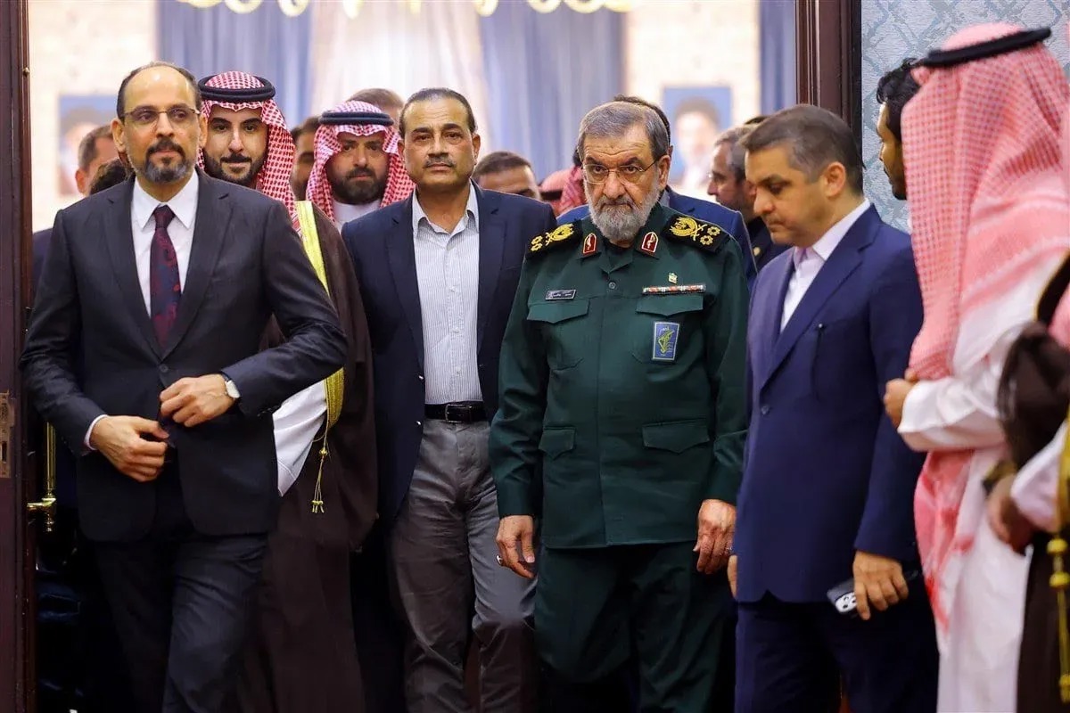 رویترز: عاصم منیر با موافقت ترامپ راه‌حلی برای پایان دادن به درگیری‌ها به ایران ارائه کرد